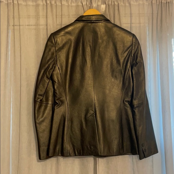 Leather jacket - Picture 4 of 5